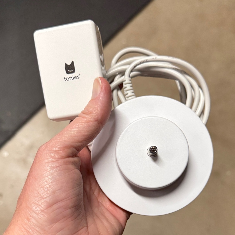 Tonies White Charging Base for Audio Devices
